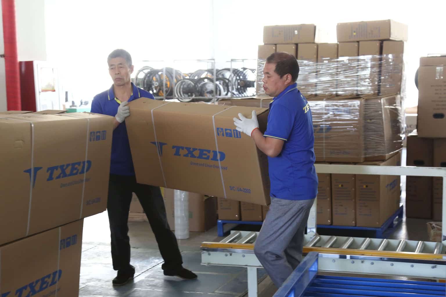 Close-up of the battery pack installation process