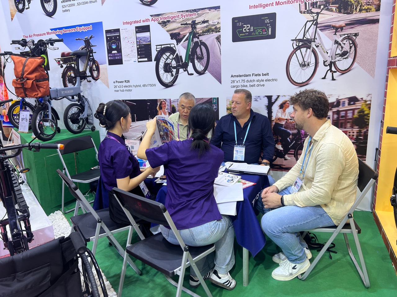 TXED booth at the Canton Fair welcoming global buyers